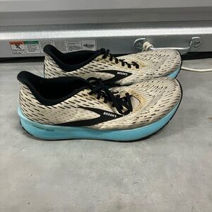 Brooks Mens Hyperion Tempo Running Shoes 11 Gray blue Lightweight Racing Gym